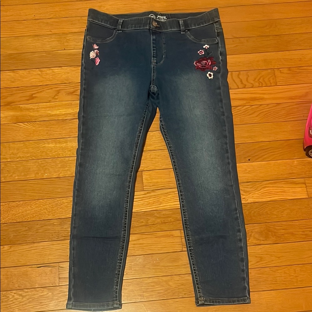 Embroidered floral stretch skinny jeggings wonder nation